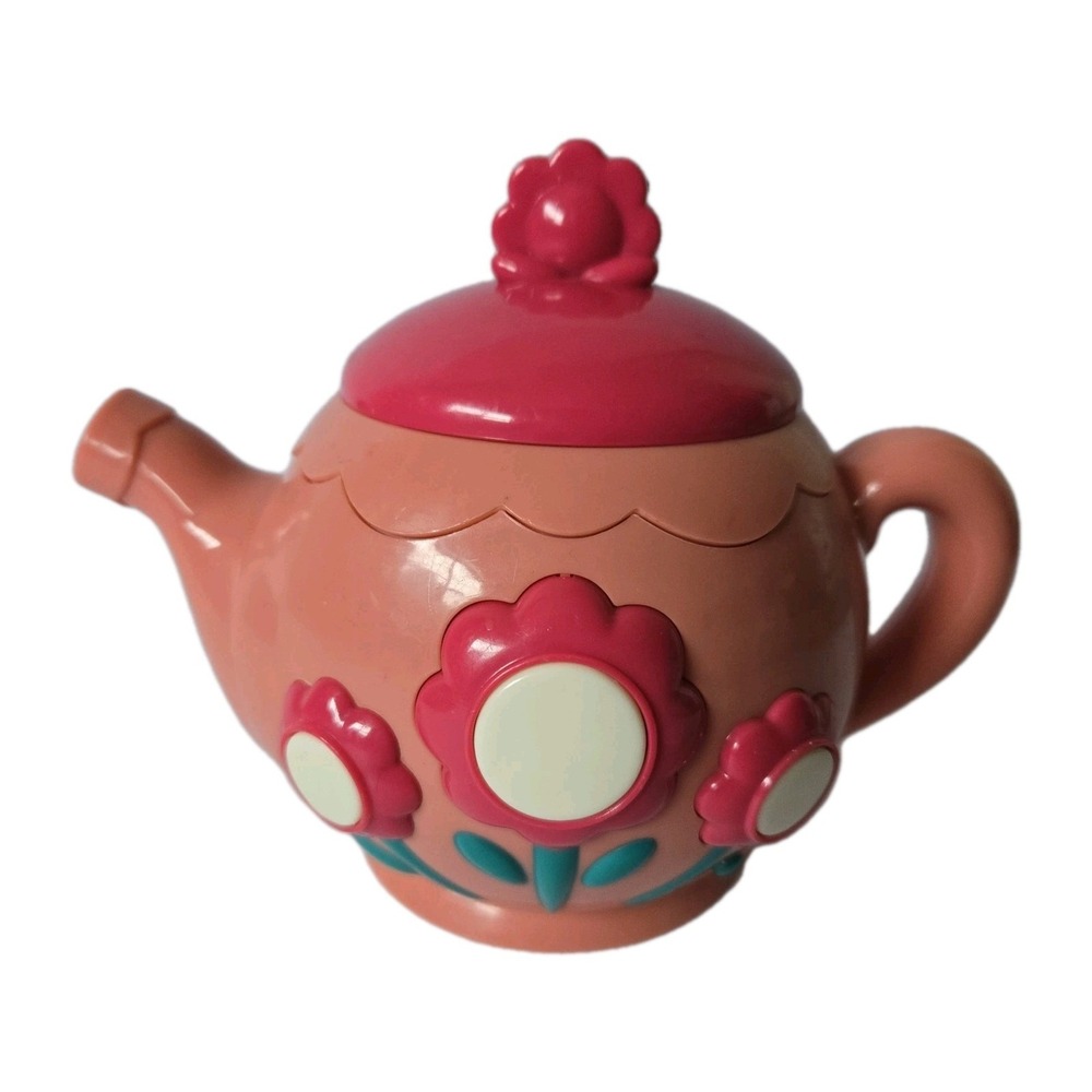 Battat Play Circle Musical Teapot & Teacup Steam Sound Whistles Songs‎ Ages 3+